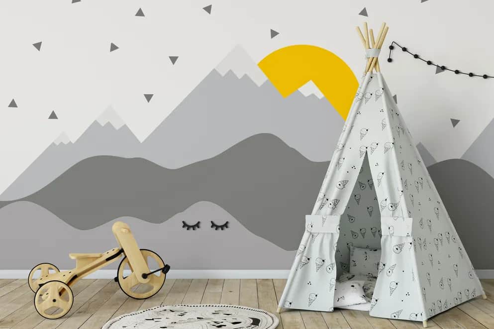 Jak namalować góry na ścianie: proste techniki i unikanie błędów